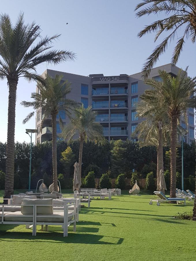 Elegant And Comfortably Furnished 2Brh Apartment In A Quiet Area! Dubai Eksteriør billede